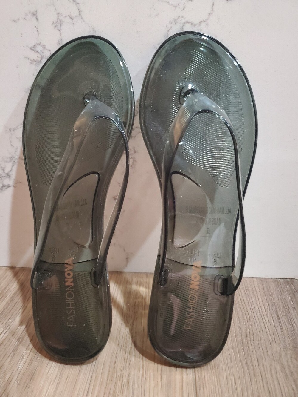 FashionNova Jelly Flip Flops Black